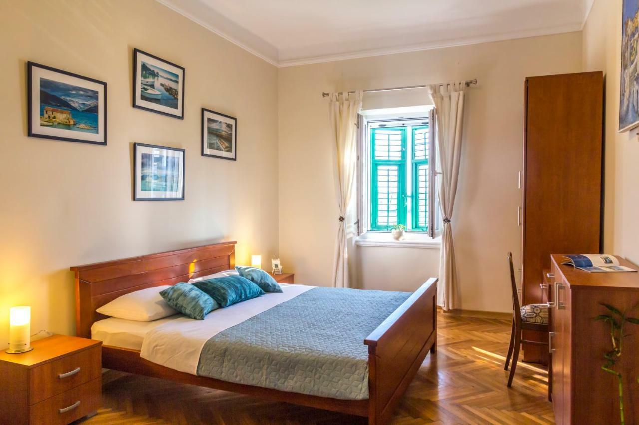 Apartman Natalia Тиват Экстерьер фото