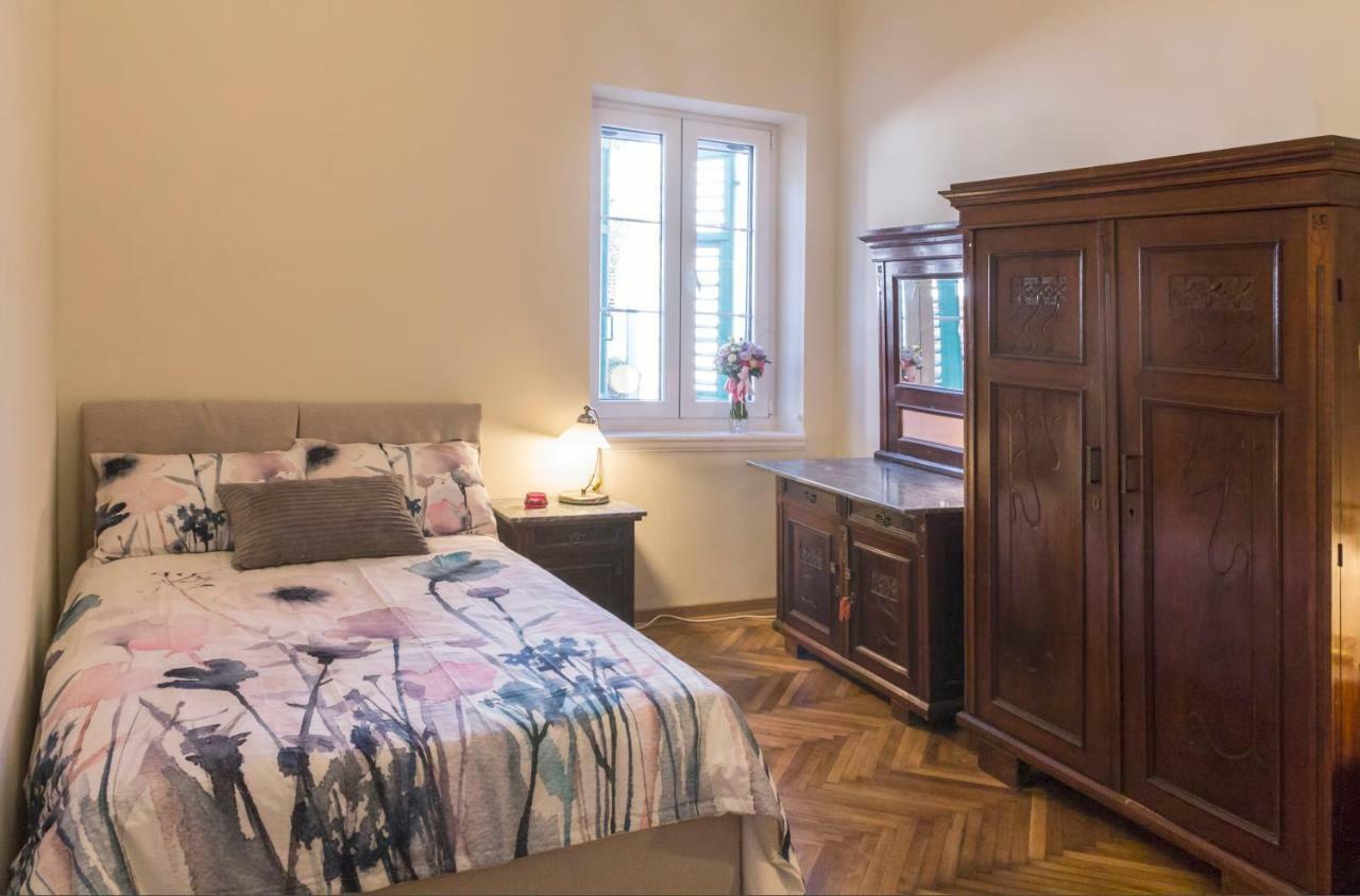 Apartman Natalia Тиват Экстерьер фото
